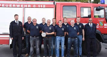 Feuerwehr Lennestadt: FW-OE: Leistungsnachweis der Feuerwehren: Pokal geht nach Grevenbrück