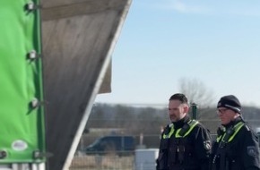 Kreispolizeibehörde Euskirchen: POL-EU: Gefahrgut-Lkw wies Mängel auf - Polizei Euskirchen beteiligt sich an europaweiter ROADPOL-Kontrollwoche "Truck & Bus"