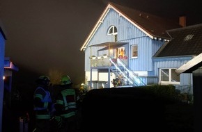 Feuerwehr Herdecke: FW-EN: Wohnungsbrand "Auf dem Schnee" mit vier verletzten Personen - Weihnachtsbaum brannte in der Wohnung
