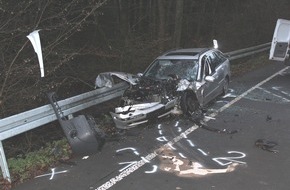 Polizei Hagen: POL-HA: Schwerer Unfall auf der Osemundstraße