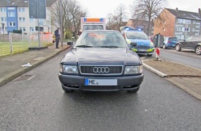 Polizei Mettmann: POL-ME: Fußgänger wurde angefahren und schwer verletzt - Mettmann - 2012051