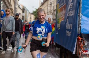 Gemeinnützige Hertie-Stiftung: Eva Apfl aus München ist einer von 30 jungen Mutmachern der "Generation Grenzenlos"