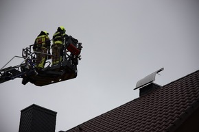 FW-SE: Feuerwehren wegen Sturmtief &quot;Ylenia&quot; im Dauereinsatz
