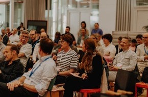 Roche Pharma AG: Revolution im Gesundheitswesen? Von KI und einem Zugang zur besten Versorgung: das war der Roche Summer Summit 2025