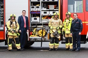 Feuerwehr Stolberg: FW-Stolberg: Neue Schutzausrüstung für die Feuerwehr Stolberg