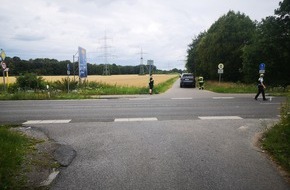 Polizei Mettmann: POL-ME: Radfahrer bei Verkehrsunfall tödlich verletzt -Langenfeld-2007137