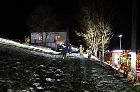 Freiwillige Feuerwehr Olsberg: FF Olsberg: Verpuffung in Pelletofen sorgt für Großeinsatz in Olsberg