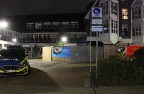 Polizei Mettmann: POL-ME: 26-jähriger Monheimer schwerstverletzt aufgefunden - Monheim am Rhein - 2110076