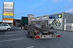 Kreispolizeibehörde Wesel: POL-WES: Hamminkeln - Ungewöhnlicher Schwertransport gestoppt
