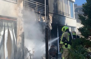 Feuerwehr Stolberg: FW-Stolberg: Wohnungsbrand  -  Menschenleben in Gefahr