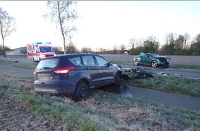 Polizeiinspektion Rotenburg: POL-ROW: ++ Frontalzusammensto&szlig; in Gro&szlig; Meckelsen ++ Schwerer Unfall bei Spreckens - Drei Verletzte ++ Flucht vor Polizeikontrolle ++