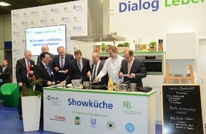 Lebensmittelverband Deutschland e. V.: Die Spitzenverbände der Lebensmittelwirtschaft begrüßen Bundesminister Schmidt und Bürgermeister Müller auf der Grünen Woche