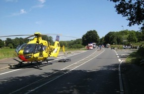Feuerwehr Iserlohn: FW-MK: Verkehrsunfall zwischen Quad und Motorrad - Rettungshubschrauber im Einsatz