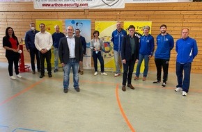 IKK Südwest: Start der IKK-Handball-Schulaktionswochen