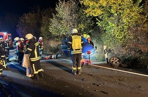 Feuerwehr Lennestadt: FW-OE: Schwerer Verkehrsunfall auf der B236 bei Lennestadt - Neukamp