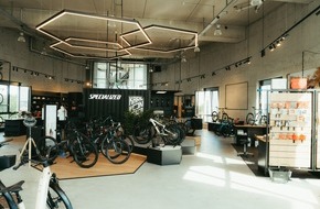 KarlvonDrais GmbH & Co. KG: Frankfurt: Feierliche Eröffnung des KarlvonDrais Flagship Stores während der Eurobike 2024