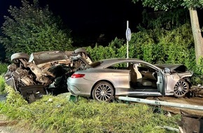 Freiwillige Feuerwehr Hünxe: FW Hünxe: Schwerer Verkehrsunfall mit zwei verletzten Personen