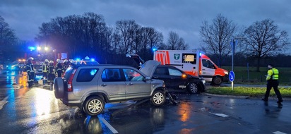 Freiwillige Feuerwehr der Gemeinde Sonsbeck: FW Sonsbeck: Auslaufende Betriebsmittel nach Verkehrsunfall