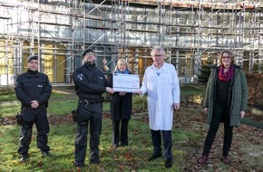 Polizeipräsidium Recklinghausen: POL-RE: Datteln/Kreis Recklinghausen: Polizei spendet für kranke Kinder