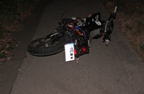 Polizei Mettmann: POL-ME: Zwei Leichtkraftradfahrer schwer verletzt - Ratingen - 1807130