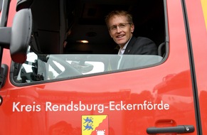 FW-RD: Hilfe für Flutopfer - Ministerpräsident Günther dankt Helfern
