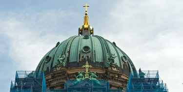 Deutsche Stiftung Denkmalschutz: Hilfe für den Tambour des Berliner Doms!