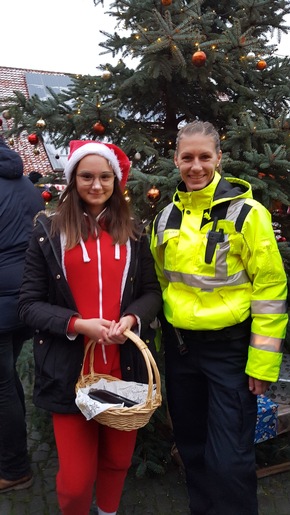 Polizeiinspektion Hildesheim: POL-HI: Fußstreifen auf Weihnachtsmärkten in Bad Salzdetfurth, Lamspringe und Söhlde