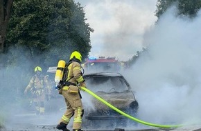 Polizei Mettmann: POL-ME: Auto nach Auffahrunfall in Flammen - Ratingen - 2407042
