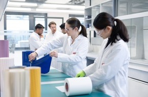 tesa SE: Klimaneutrale Zukunft im Fokus: We Do tesa Nachhaltigkeitsbericht 2024 zeigt beeindruckende Fortschritte