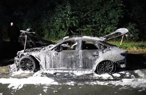 Polizei Mettmann: POL-ME: Autobrand mit unklarer Ursache: Polizei ermittelt - 2510016