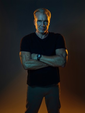 Dolph Lundgren: Der „Rocky IV“-Star zeigt, wie Maschinen Geschichte schrieben – Neue Doku-Reihe auf dem HISTORY Channel