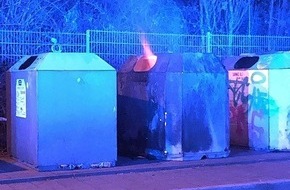 Polizei Mettmann: POL-ME: Altpapiercontainer in Brand gesetzt - die Polizei ermittelt - Mettmann - 22030125