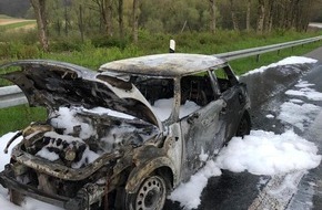 Feuerwehr Velbert: FW-Velbert: PKW brannte in Autobahnausfahrt