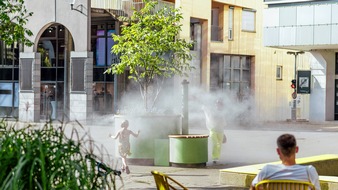 Runge GmbH & Co. KG: Rettung vor der Stadthitze: Runge und Raintime schaffen Abk&uuml;hlung auf Knopfdruck / Hitzeaktionstag am 11. Juni