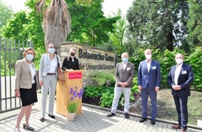 Universität Osnabrück: Botanik trifft Geologie - Botanischer Garten der Universität Osnabrück öffnet wieder mit neu gestaltetem Eingangsbereich und Dauerausstellung