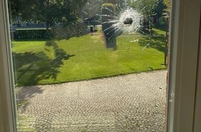 Landespolizeiinspektion Nordhausen: LPI-NDH: Einschuss in Fester - Sekretariat beschossen