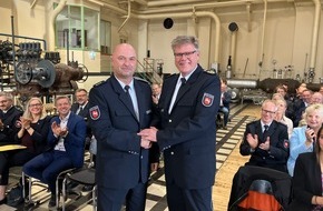 Polizeidirektion Oldenburg: POL-OLD: Polizeipräsident führt neuen Inspektionsleiter in Delmenhorst in sein Amt ein +++ Polizeidirektor Carsten Hoffmeyer kehrt beruflich in die Heimatstadt zurück +++