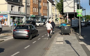 Polizei Mettmann: POL-ME: Sicherheit von Radfahrerinnen und Radfahrern: Polizei kontrollierte den Seitenabstand beim Überholvorgang - 2505096