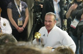 BG BAU Berufsgenossenschaft der Bauwirtschaft: Vom Unfallopfer zum Olympiasieger - Gold für Martin Braxenthaler (mit Bild)