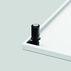 [PRESSE-INFO BETTE] - BetteLevel revolutioniert den Einbau von Duschflächen aus Stahl-Email