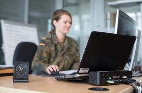 PIZ Ausrüstung, Informationstechnik und Nutzung: Bundeswehr stellt IT-Kapazitäten zukunftssicher auf / IT-Servicepaket für über 192.000 Nutzer