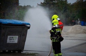 Feuerwehr Flotwedel: FW Flotwedel: 19 angehende Feuerwehrleute bestehen Truppmannprüfung