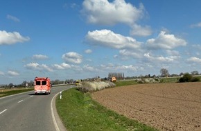 Feuerwehr Kleve: FW-KLE: Entsorgungsfahrzeug mit Schwelbrand zum Wertstoffhof eskortiert