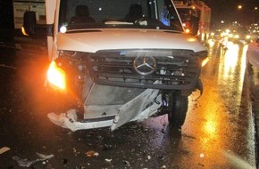 Polizeipräsidium Nordhessen - Kassel: POL-KS: Folgemeldung: Unfall auf Holländischer Straße sorgte für mehr als zwei Stunden für Behinderungen