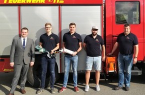 Feuerwehr Kirchhundem : FW-OE: Löschgruppe Welschen Ennest erweitert Rettungsrucksack