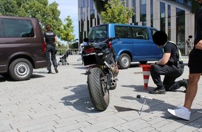 Polizei Düsseldorf: POL-D: Innenstadt - Erneute Tuningkontrollen - Mehrere Fahrzeuge sichergestellt - Kurze Bilanz eines Kontrolltages