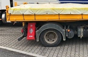 Polizei Mettmann: POL-ME: Dieser LKW war sehr eindeutig überladen - Hilden - 2204036