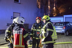 FW-MK: Küchenbrand nach Fettexplosion