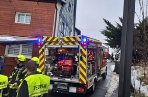 Feuerwehren VG Westerburg: FW VG Westerburg: Wohnhaus nach Zimmerbrand unbewohnbar - Haustiere konnten nicht gerettet werden