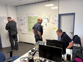 FW-PL: Feuerwehr Plettenberg im Einsatz beim P-Weg Sportwochenende